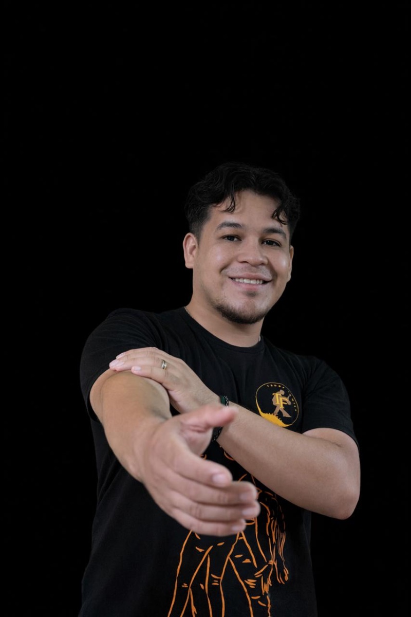 Gabriel Mendoza